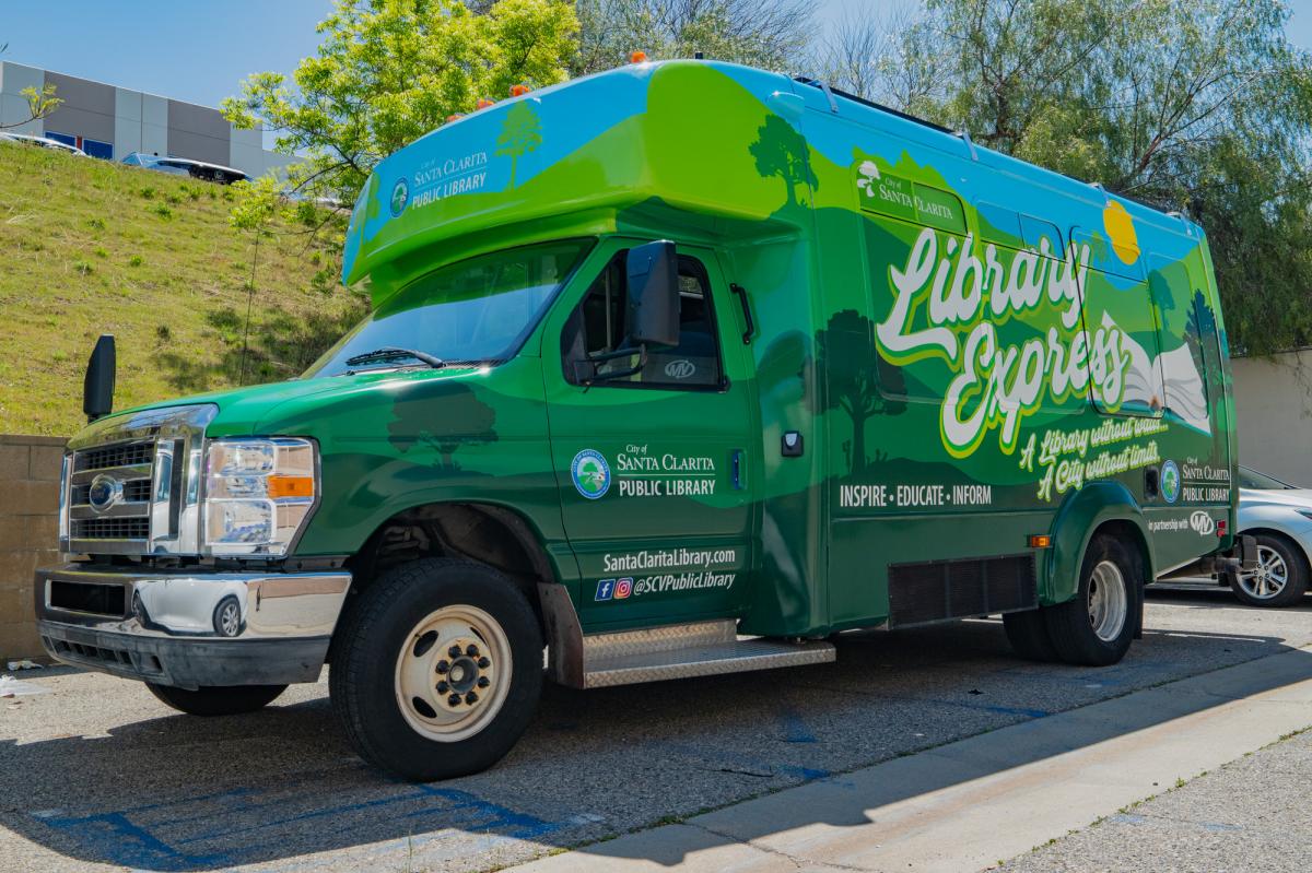 Image of the Library Express bus